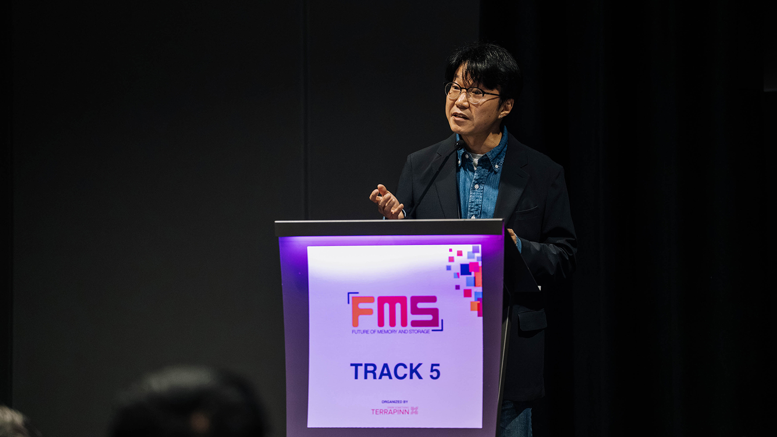 AI 시대, 차세대 메모리 아키텍처는... SK하이닉스, ‘FMS 2026’서 방향성 제시 0 현장
