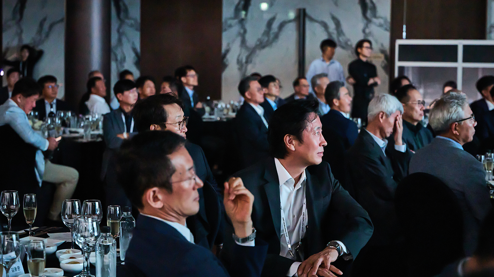 “신뢰로 함께 걸어온 25년, 다음 25년의 가능성을 열다”… SK하이닉스, ‘2026 파트너스데이’서 협력사와 ‘원팀(One Team)’ 결속력 재확인 10 행사 사진