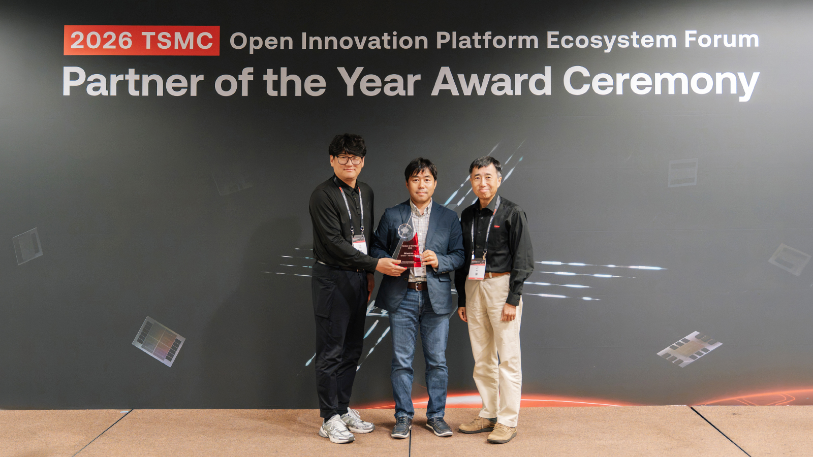 “AI의 급격한 성장 뒤에는 메모리가 있다”… SK하이닉스, ‘TSMC OIP Conference’서 차세대 메모리 포트폴리오 공유 인물 이미지 tech&ai 2026