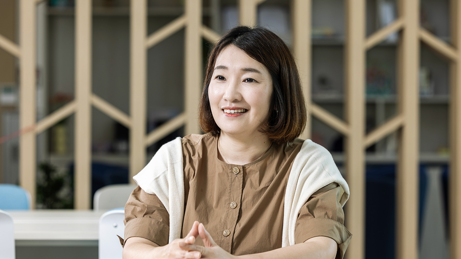 [상생 IN사이드] '지역의 이주민이 AI 산업 인재로'… SK하이닉스 'AI 어노테이터 양성 사업'이 지역에 만든 새로운 일자리 인물 이미지 story 2026